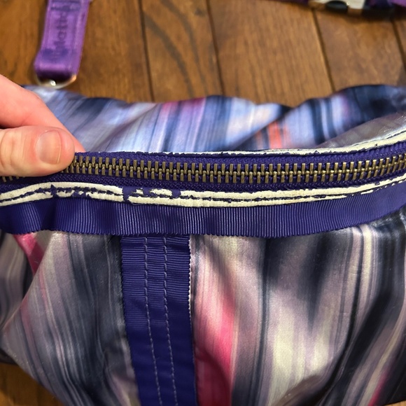 Lululemon Good Fortune Bag - Picture 4 of 8